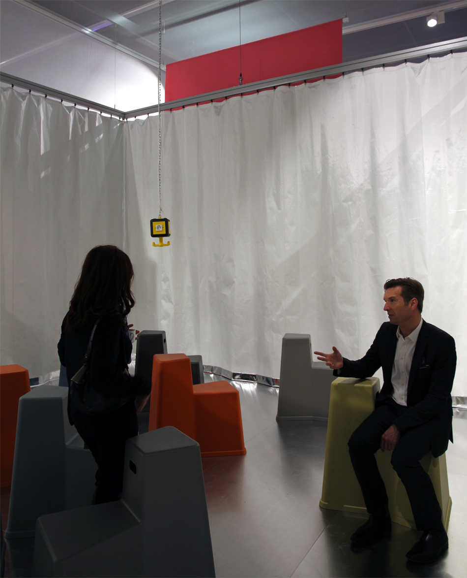 乐竞平台 - 坐具|吧椅/凳子|办公家具|设计师家具|Stool-Tool